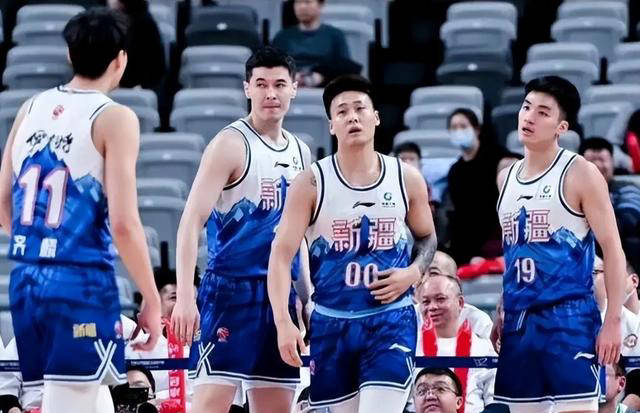 新疆男篮对著名球队吃败仗，实力暴露